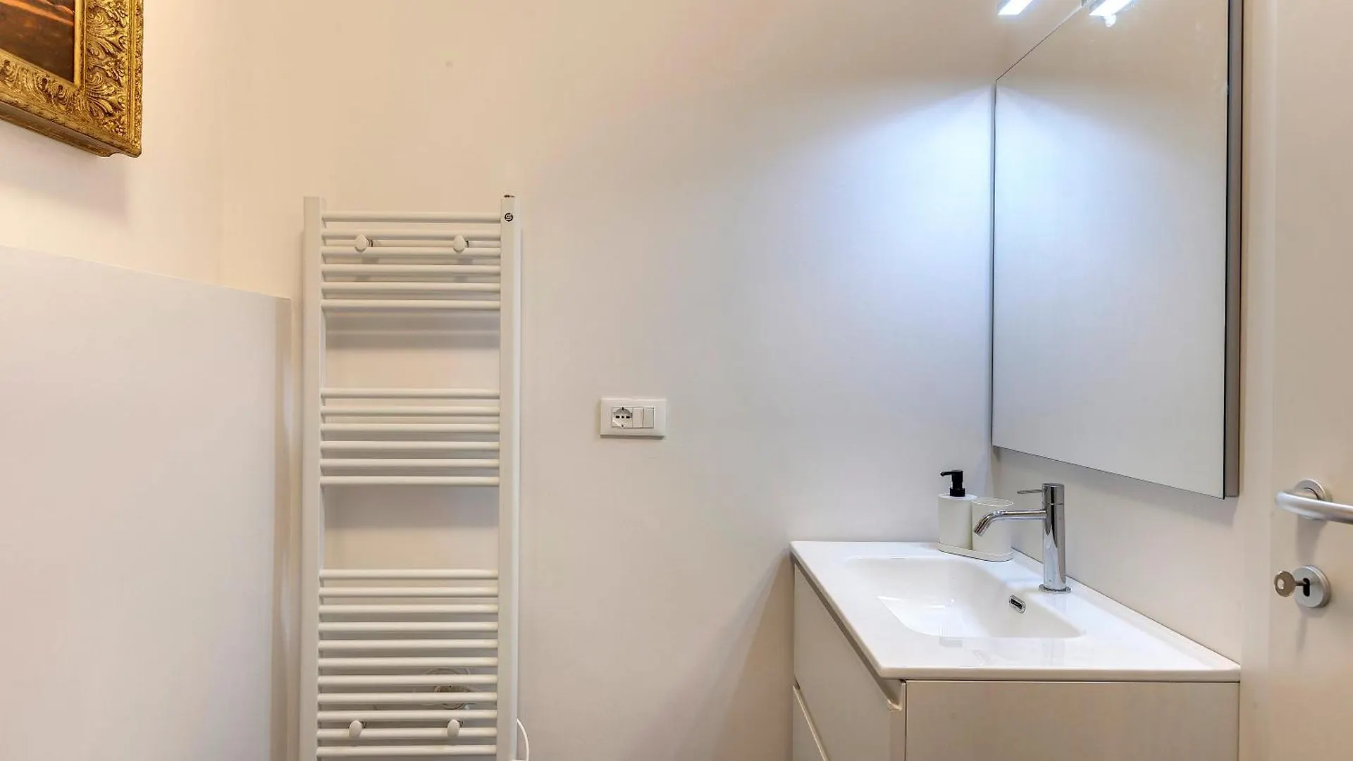 Francesco Apartment By Mamo Florence